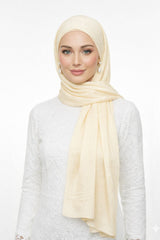 Crinkle Silk Hijab - off white/ beige