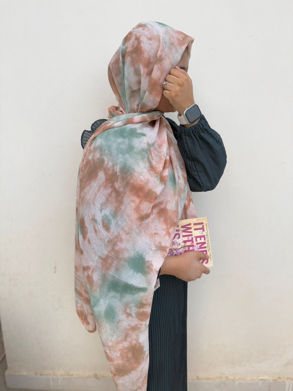 SMOKY TIE N DYE HIJAB